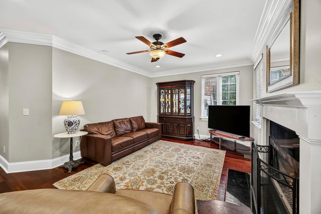 1005 Island Crossing Drive, Hanahan, SC 29410