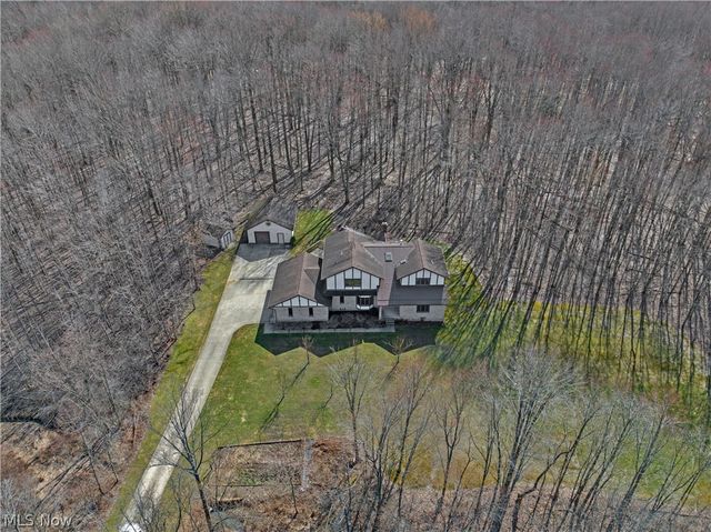 13015 Pearl Road, Chardon, OH 44024