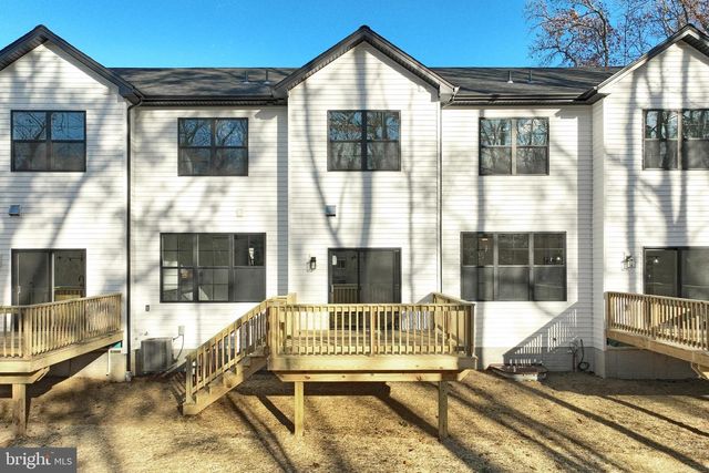 1018-1024 TRINITY RD, York, PA 17408