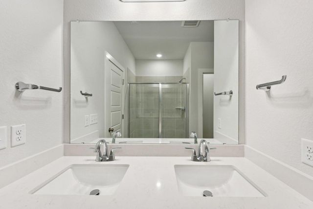 13500 Desert Orchid DR, Buda, TX 78610