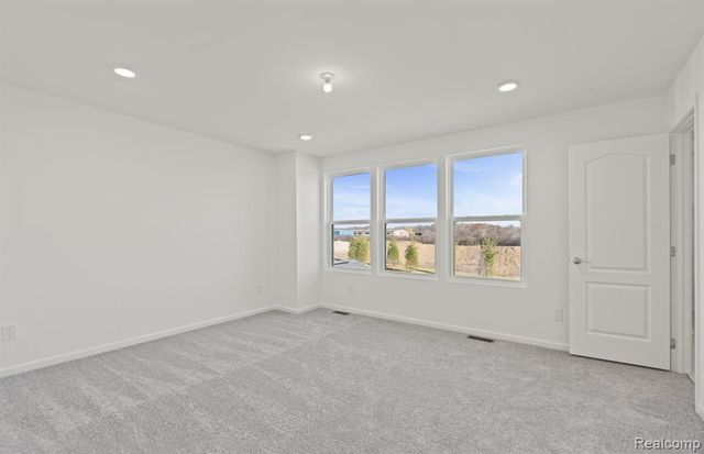 5576 E Spaniel Drive, Ann Arbor, MI 48108