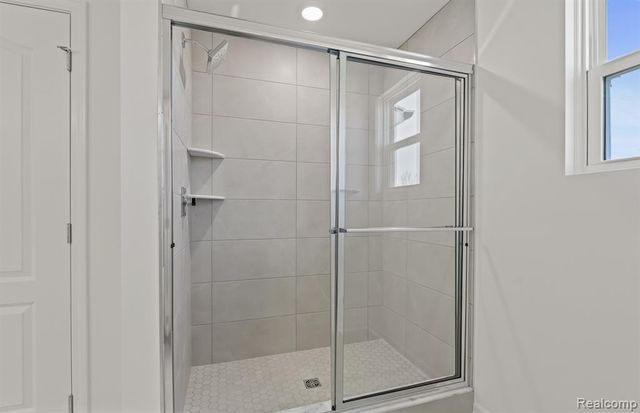 5576 E Spaniel Drive, Ann Arbor, MI 48108