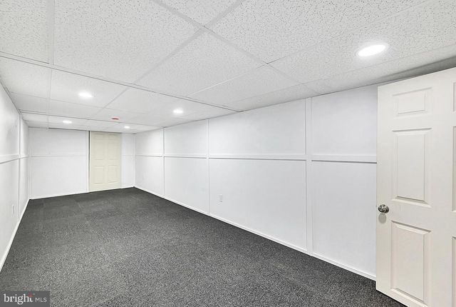 215 FRYSVILLE RD, Hellam, PA 17406