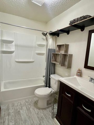 150 HUMBOLDT WAY, Fairbanks, AK 99709