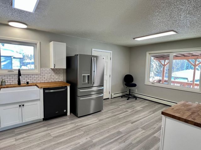 150 HUMBOLDT WAY, Fairbanks, AK 99709