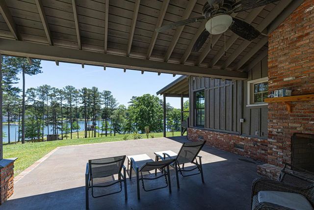 345 Hinton Drive, Hamilton, GA 31811