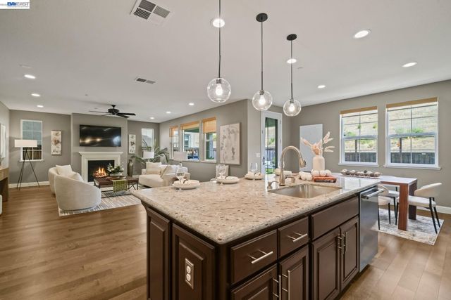 29744 Cantera, Hayward, CA 94544