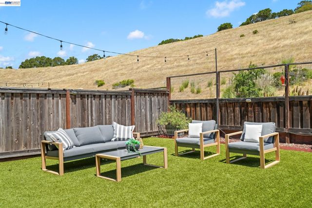 29744 Cantera, Hayward, CA 94544