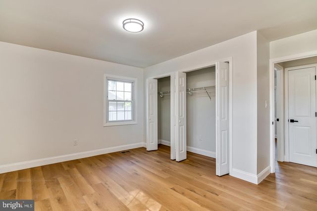 10 GOODWIN LN, Willingboro, NJ 08046
