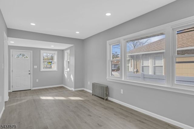 2617 Grasselli Ave, Linden City, NJ 07036