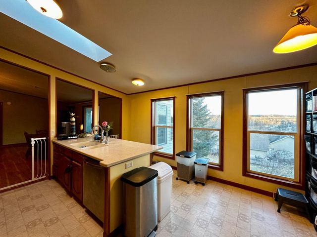 327 Parkside Drive SE, Preston, MN 55965