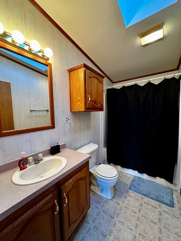 327 Parkside Drive SE, Preston, MN 55965