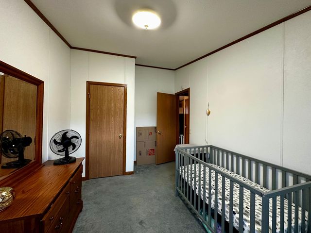 327 Parkside Drive SE, Preston, MN 55965