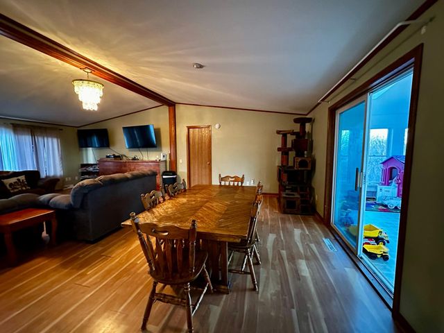 327 Parkside Drive SE, Preston, MN 55965