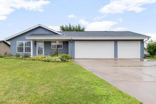 6025 RANDAL LANE, Caledonia, WI 53402