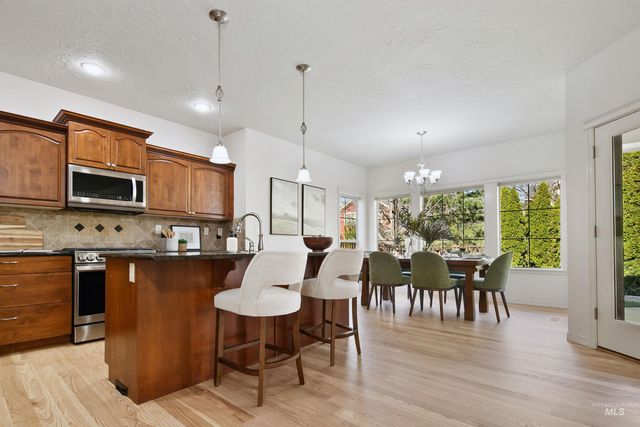 12815 N 11th Avenue, Boise, ID 83714