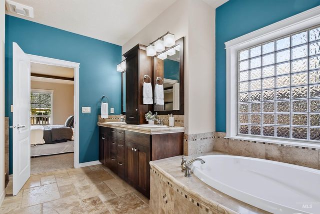 12815 N 11th Avenue, Boise, ID 83714