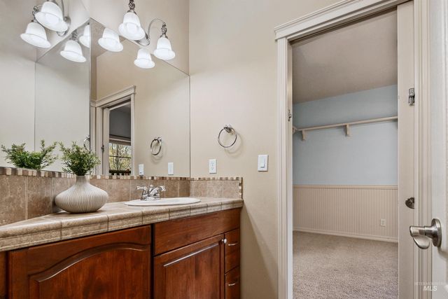 12815 N 11th Avenue, Boise, ID 83714