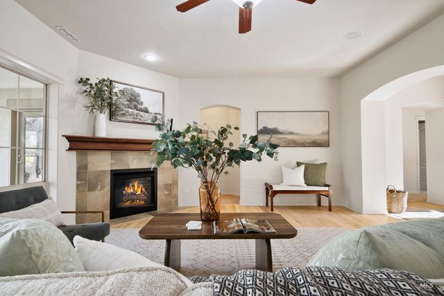 12815 N 11th Avenue, Boise, ID 83714