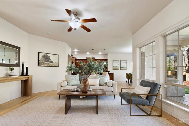 12815 N 11th Avenue, Boise, ID 83714