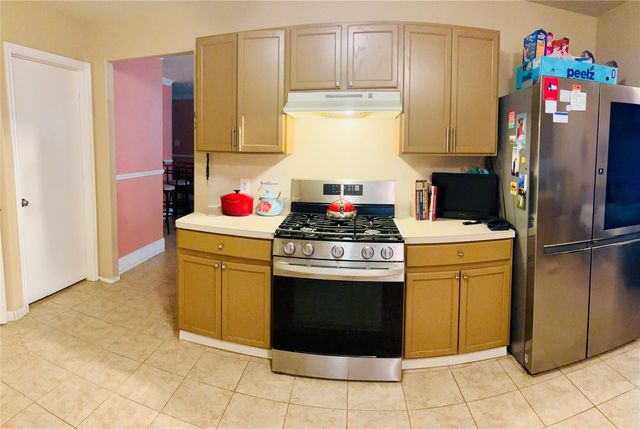 3302 Field Manor Lane, Houston, TX 77047