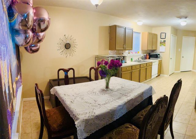 3302 Field Manor Lane, Houston, TX 77047