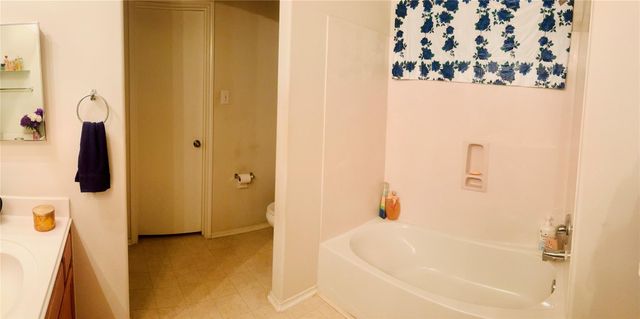 3302 Field Manor Lane, Houston, TX 77047