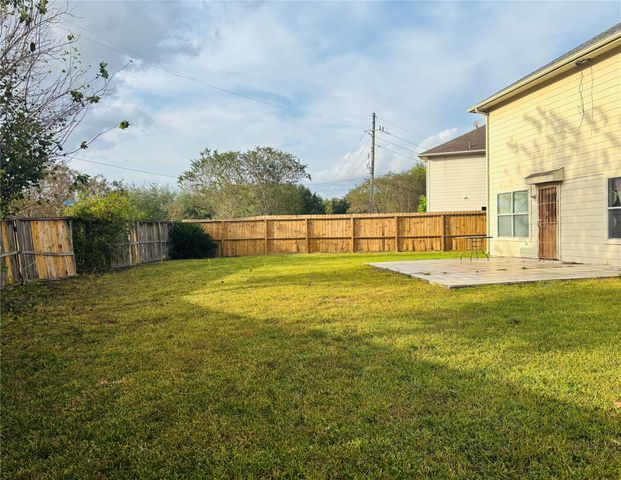 3302 Field Manor Lane, Houston, TX 77047