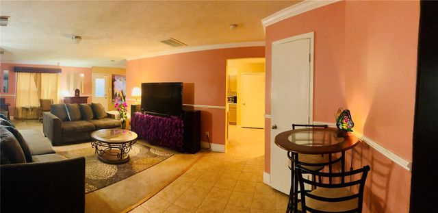 3302 Field Manor Lane, Houston, TX 77047