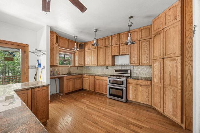 16852 Old Houston Road, Conroe, TX 77302