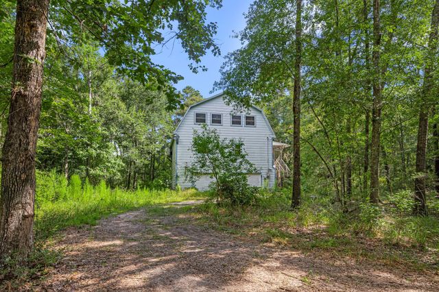 16852 Old Houston Road, Conroe, TX 77302
