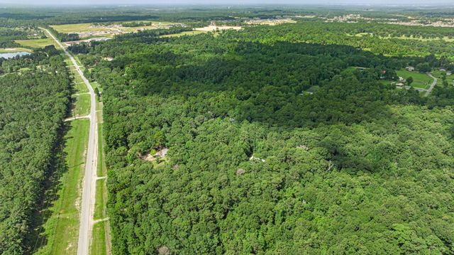 16852 Old Houston Road, Conroe, TX 77302