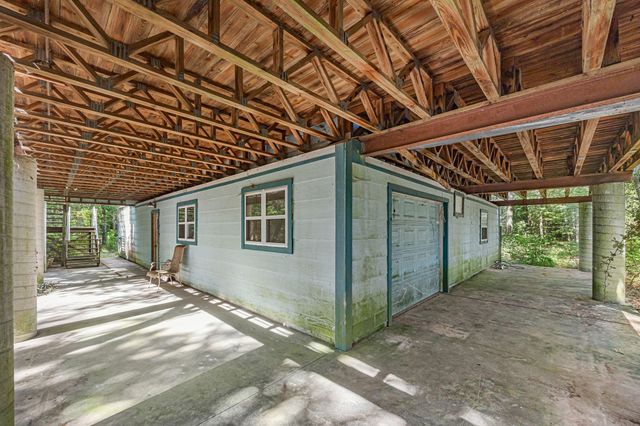 16852 Old Houston Road, Conroe, TX 77302