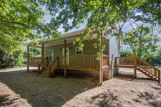 481 Ballard Ln, Sparta, TN 38583