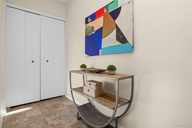 22592 Masonic Boulevard, St. Clair Shores, MI 48082