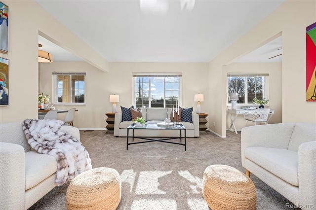 22592 Masonic Boulevard, St. Clair Shores, MI 48082