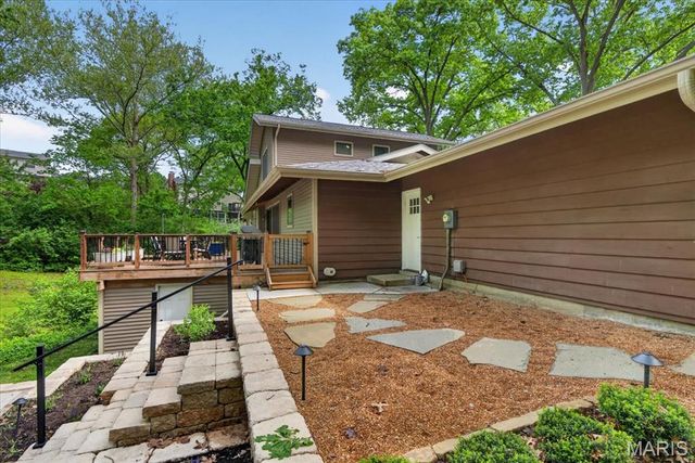 12839 Huntercreek Road, St Louis, MO 63131