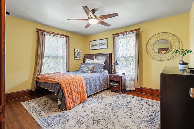 537 W 9th Street, Davenport, IA 52803