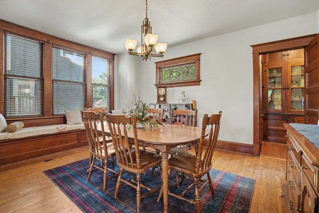 537 W 9th Street, Davenport, IA 52803
