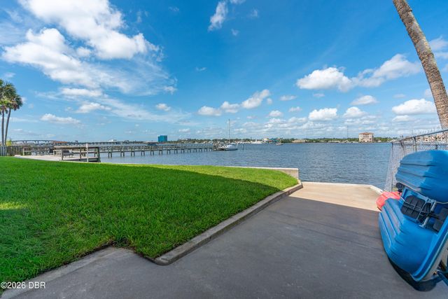 405 N Halifax Ave Apt 105, Daytona Beach, FL 32118