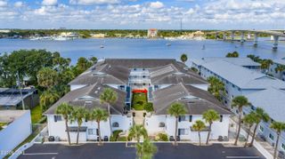 405 N Halifax Ave Apt 105, Daytona Beach, FL 32118