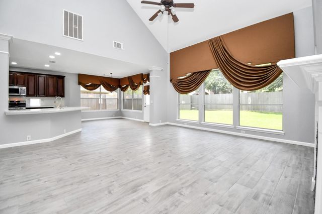19907 Glen Lake Drive, Spring, TX 77388
