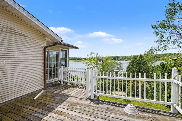 13703 Carefree Drive, Battle Creek, MI 49017