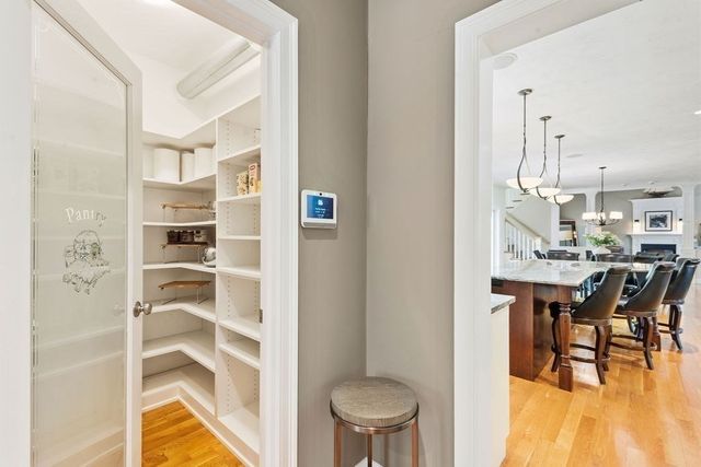 39 Opal Cir, Franklin, MA 02038