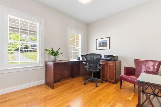 39 Opal Cir, Franklin, MA 02038