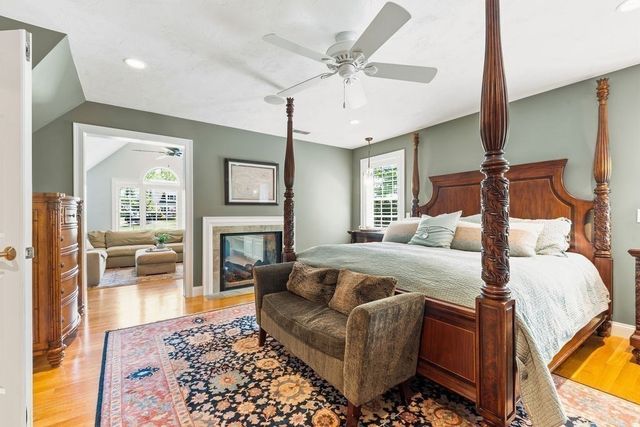 39 Opal Cir, Franklin, MA 02038