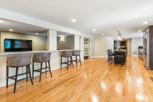 39 Opal Cir, Franklin, MA 02038