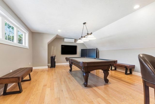39 Opal Cir, Franklin, MA 02038