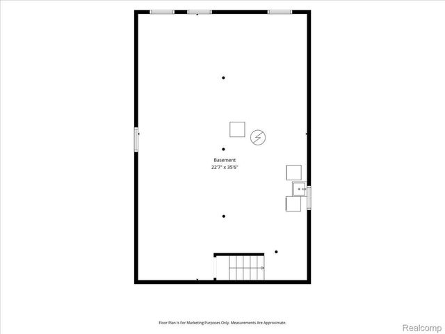 12455 Georgiana Avenue, Warren, MI 48089