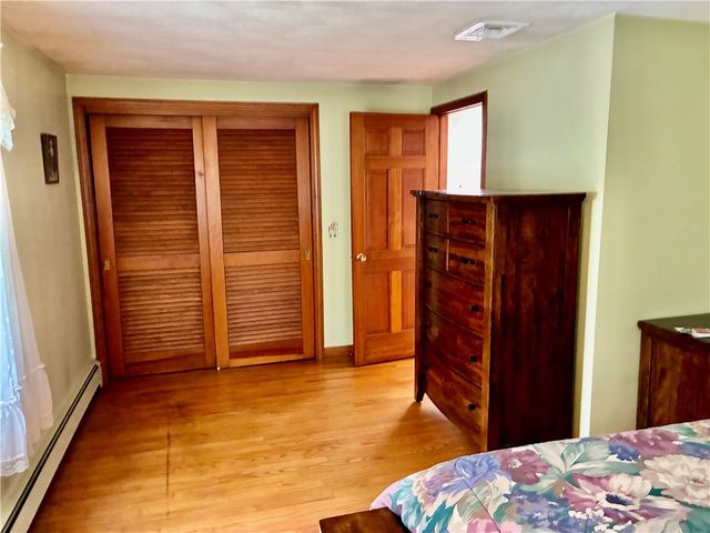 12 Tom Lee Drive, North Smithfield, RI 02896